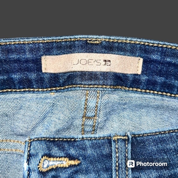 Joe's Jeans | Frayed Skinny Jeans | 27 - Picture 6 of 8
